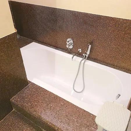 아파트 Martin Con Piscina Privata 몬테그라나로