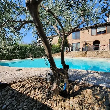 Daire Martin Con Piscina Privata