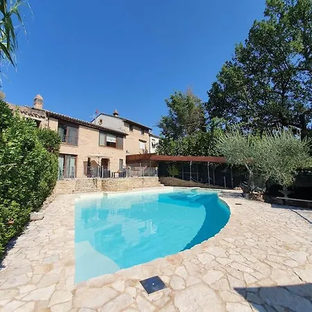 Martin Con Piscina Privata Daire